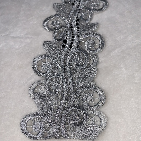 Lot of Four Headbands Cream and Silver Theme - Picture 15 of 15